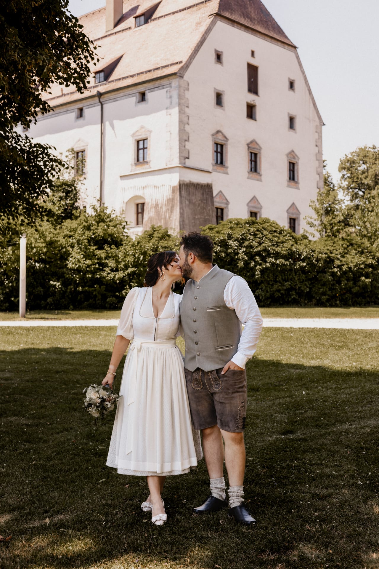 Schloss Obernzell mit Hochzeitsfotograf Passau Schloss Obernzell mit Hochzeitsfotograf Passau